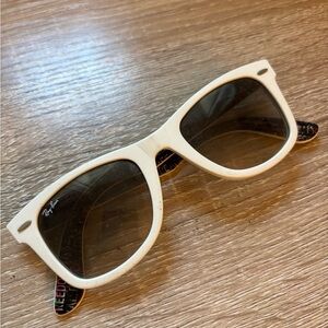 Ray-Ban White Wayfarer-Style Sunglasses with Dark Lenses